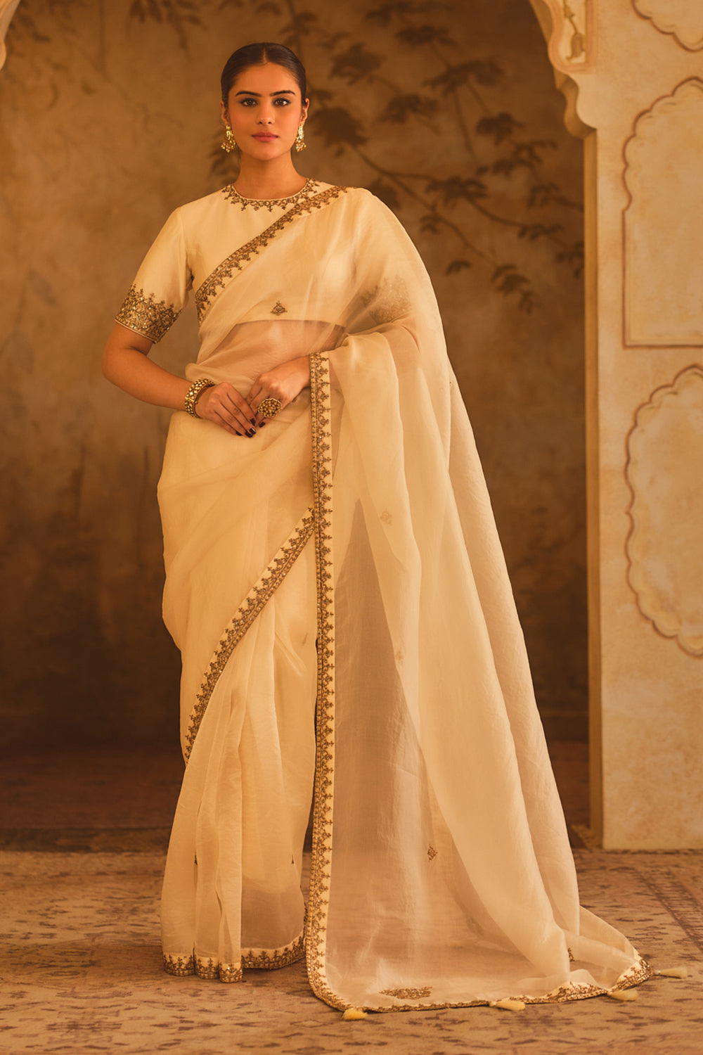 Tajra Off-White Organza Saree With Zero-Neck Blouse