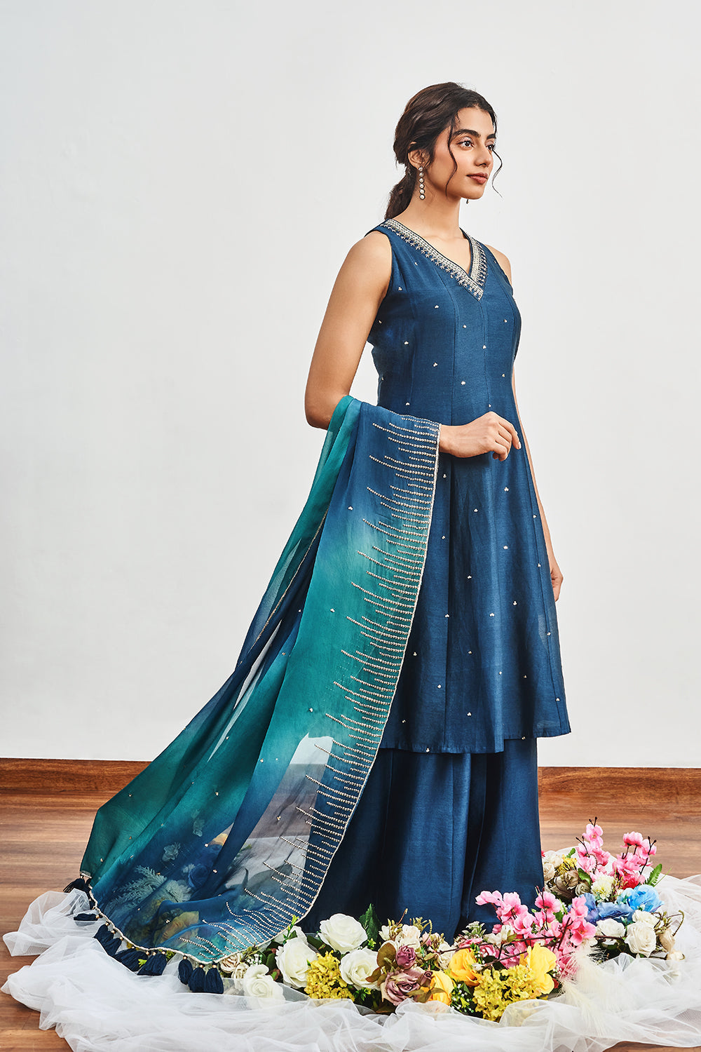 Teal Blue Kalidaar with Teal Blue X Bottle Green Shaded Dupatta