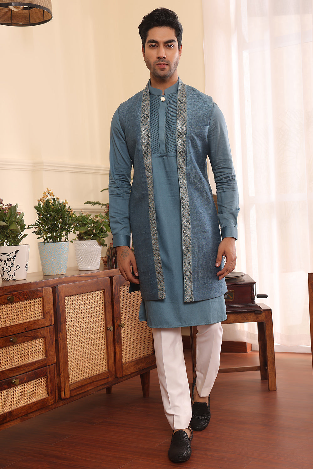 Teal Bue Kurta Pants with Shrug Jacket