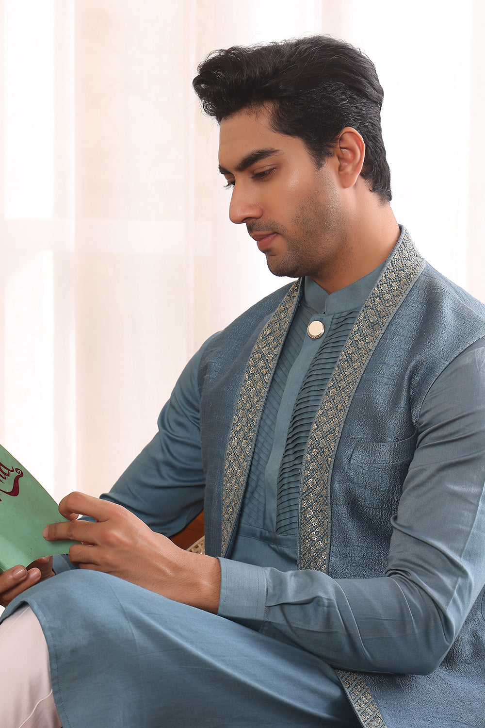 Teal Bue Kurta Pants with Shrug Jacket