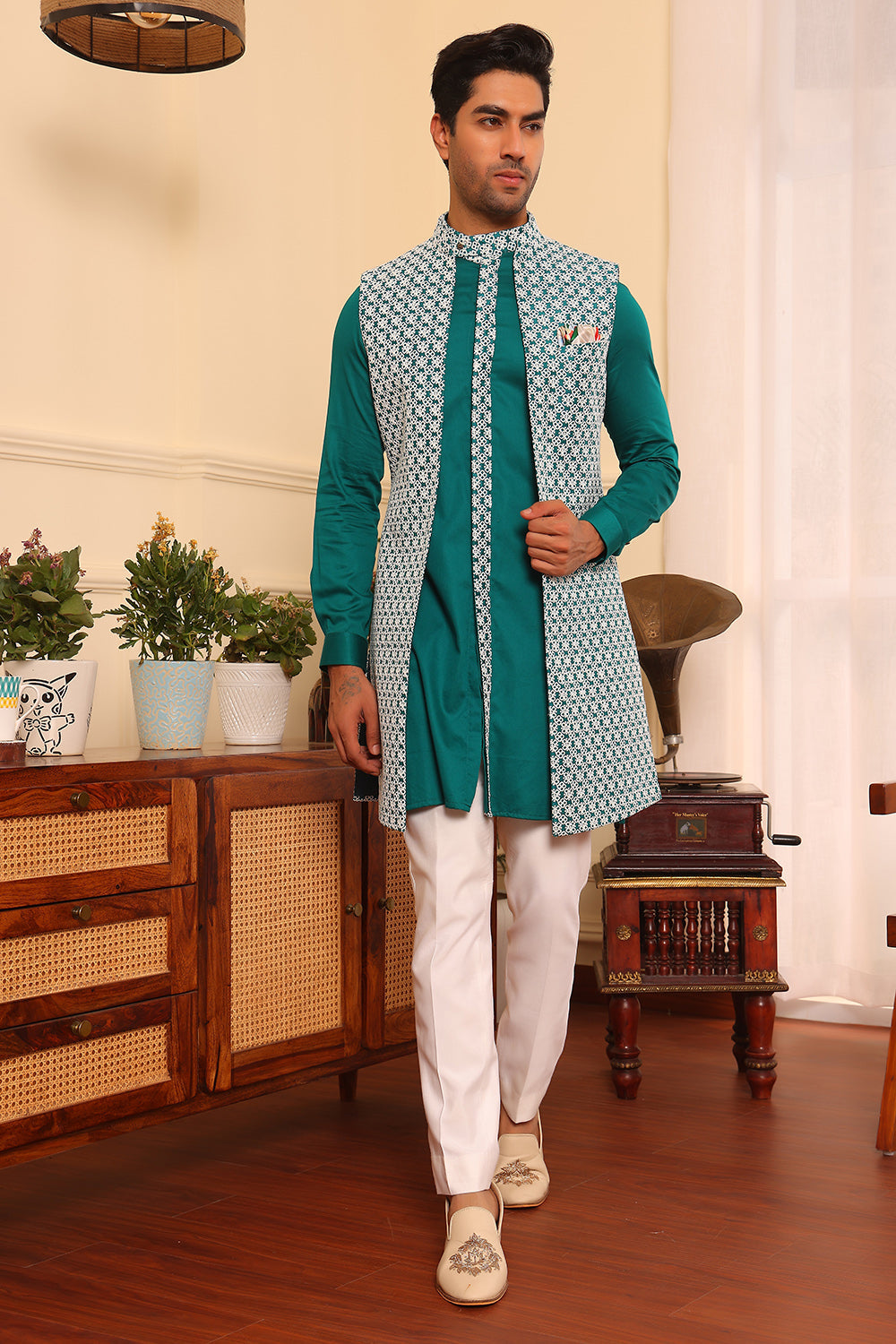 Tuquoise Green kurta pants with embroidered shrug set