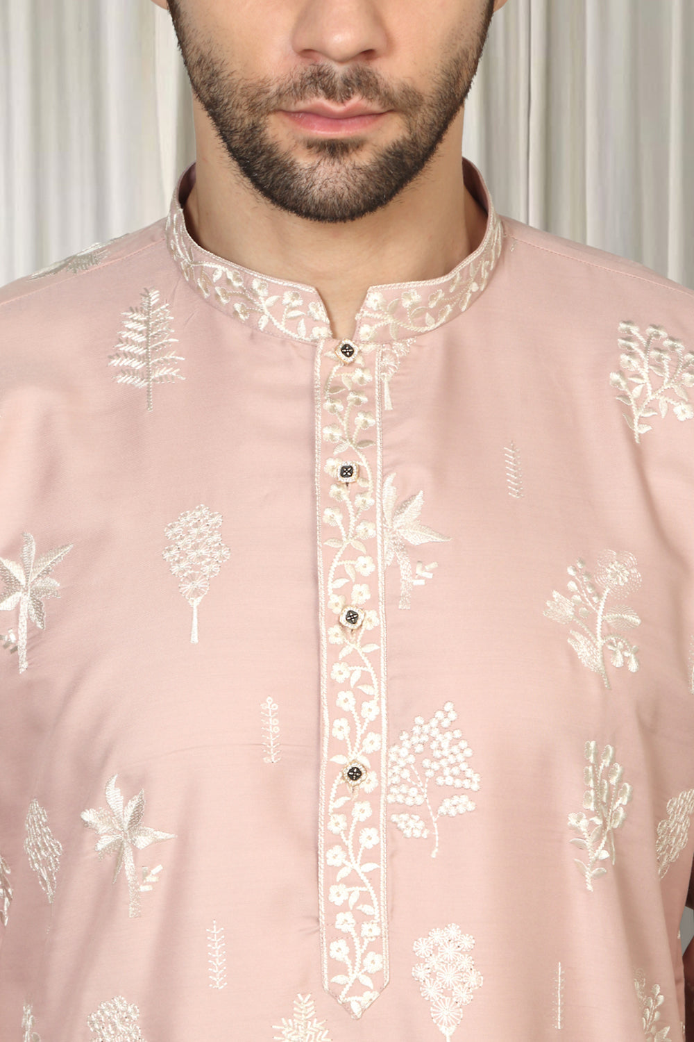 Upwan  Embroidered Kurta Back Elastic Pants