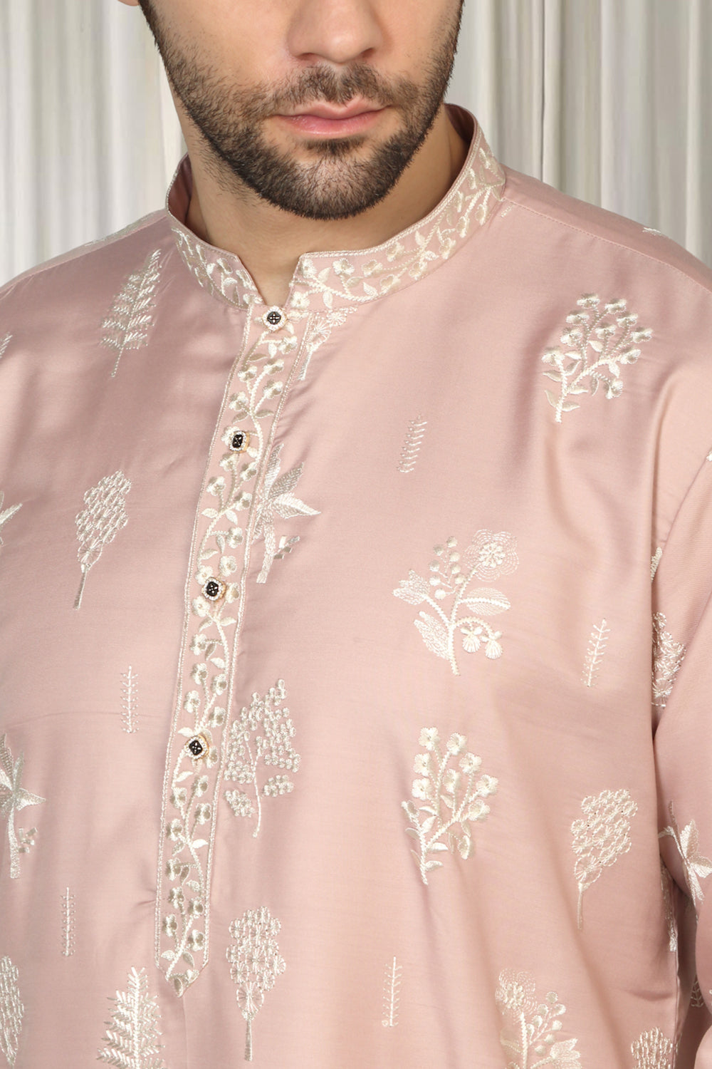 Upwan  Embroidered Kurta Back Elastic Pants