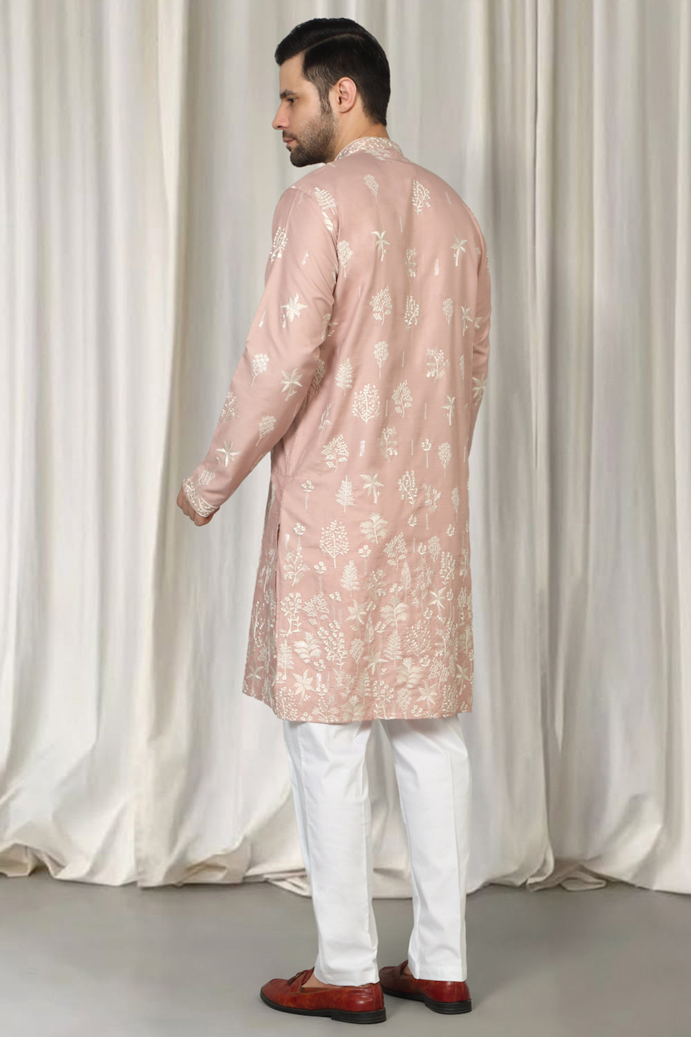 Upwan  Embroidered Kurta Back Elastic Pants
