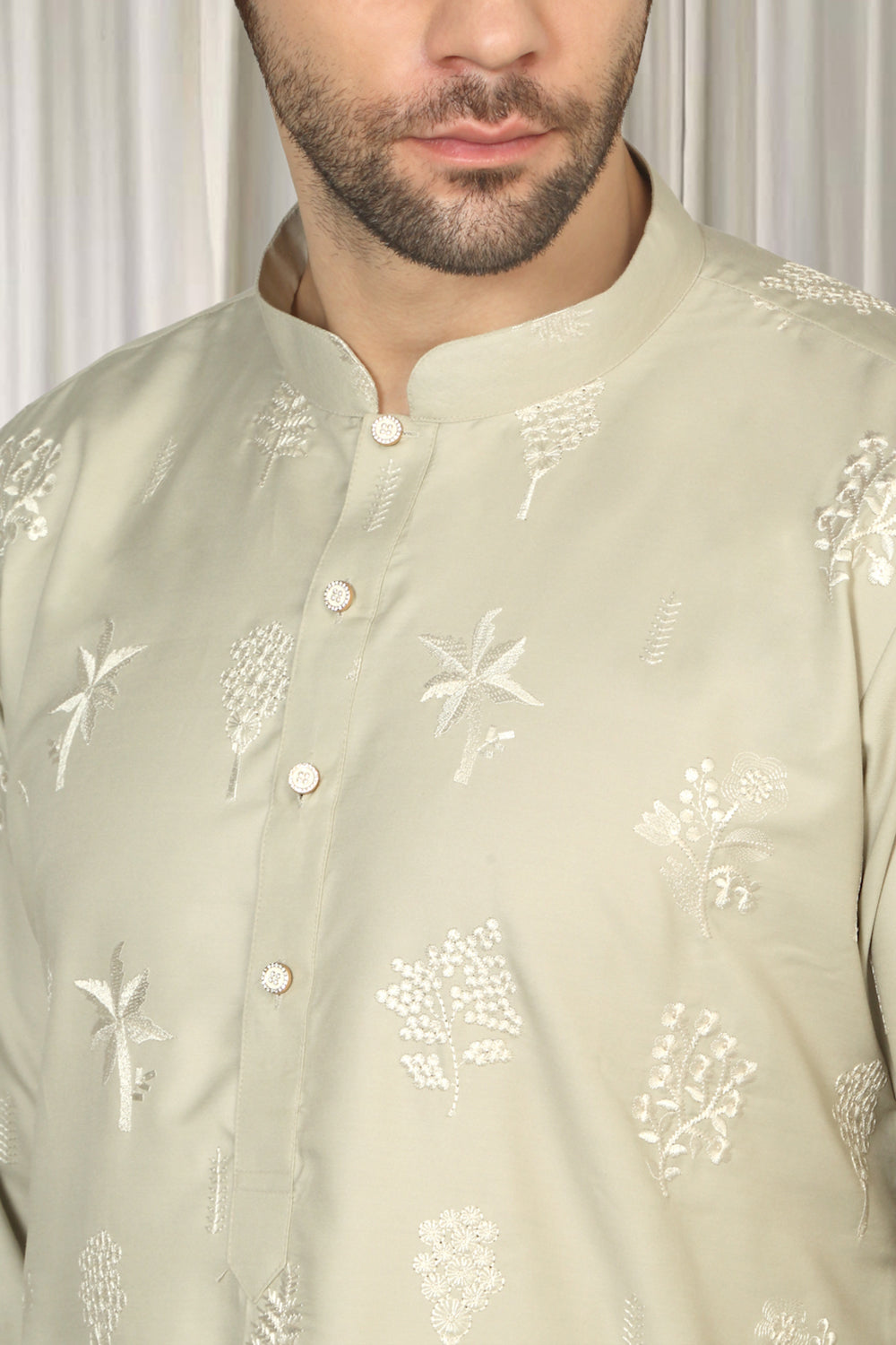 Upwan  Embroidered Kurta Back Elastic Pants