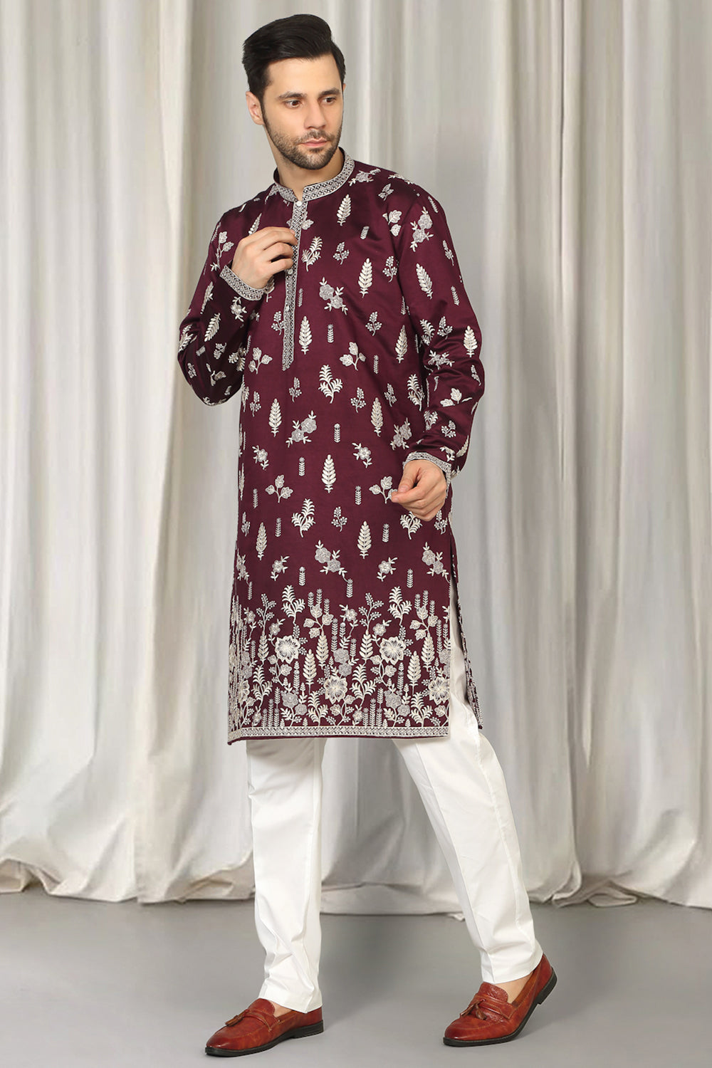 Upwan  Embroidered Kurta Back Elastic Pants