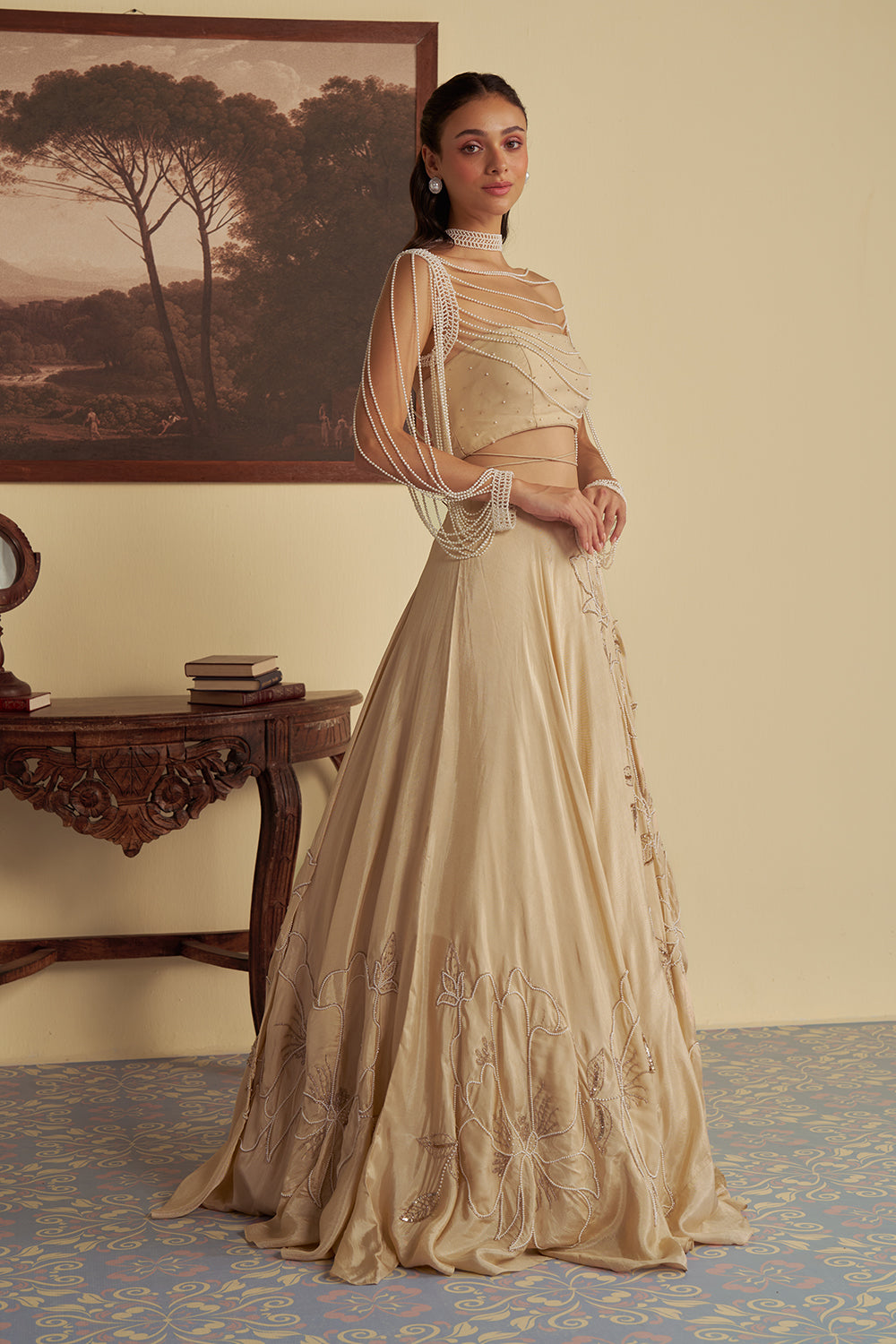 Victoria goldine lehenga