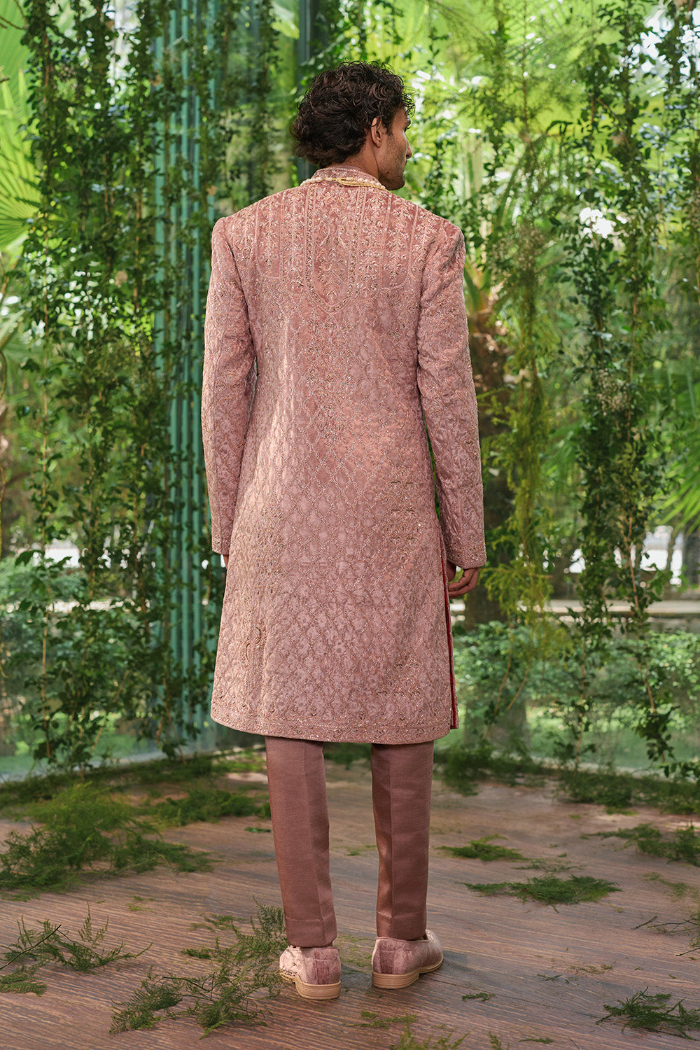 Yuvraj- The Imperial Realm Sherwani