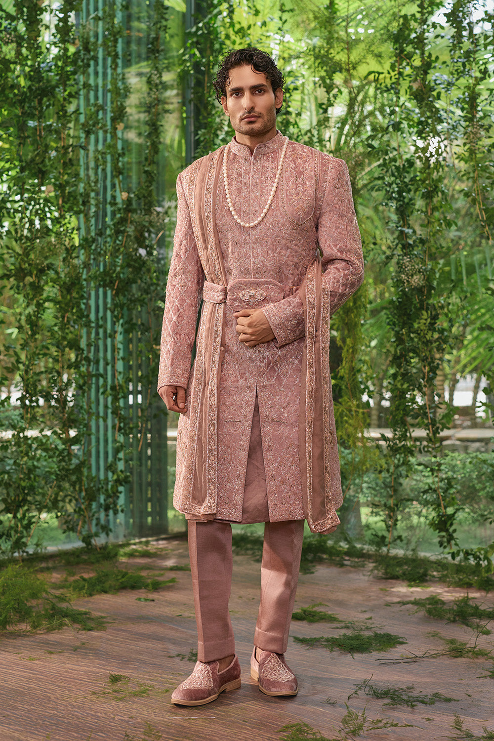 Yuvraj- The Imperial Realm Sherwani