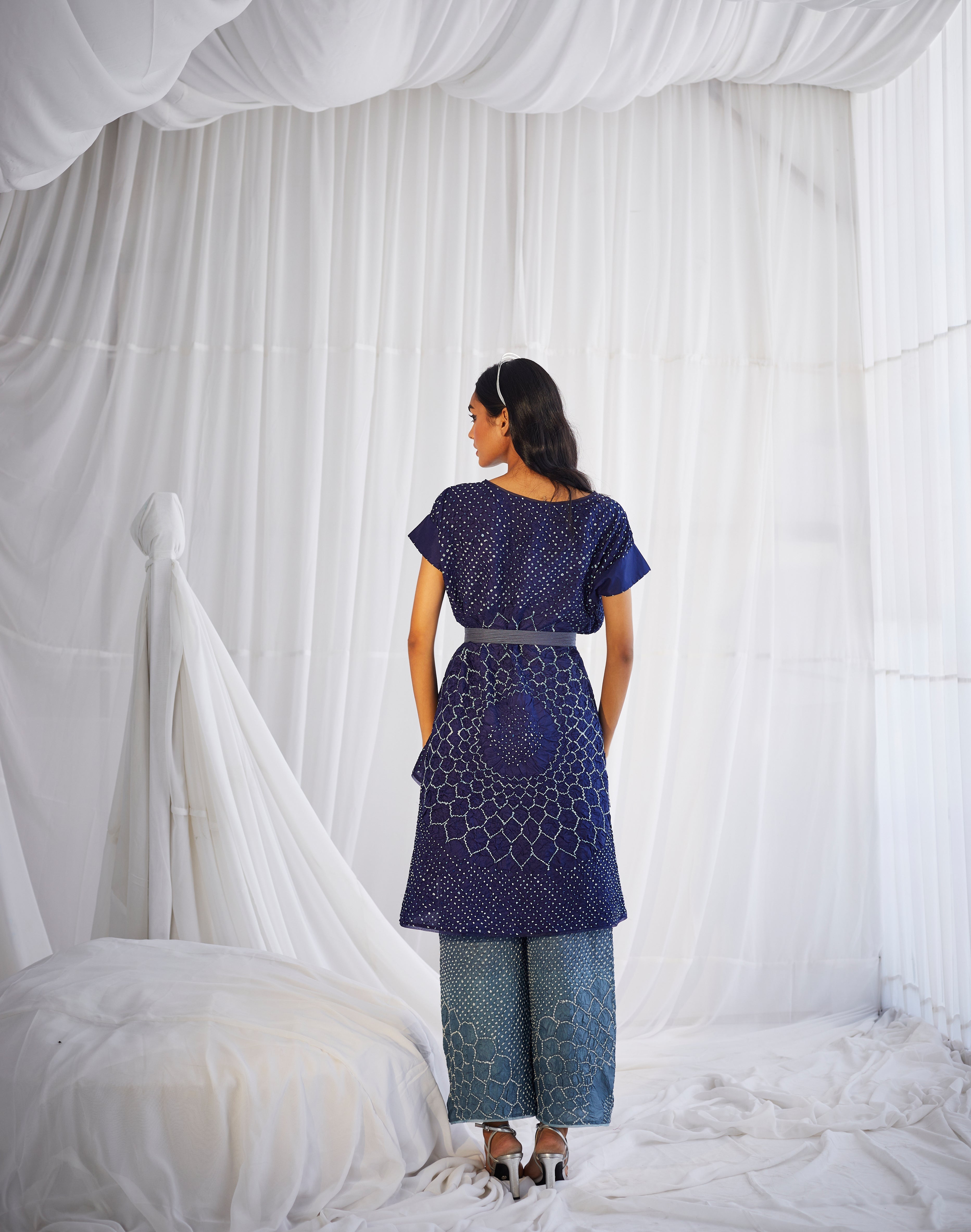 CY 29 India High Low Top Back 1