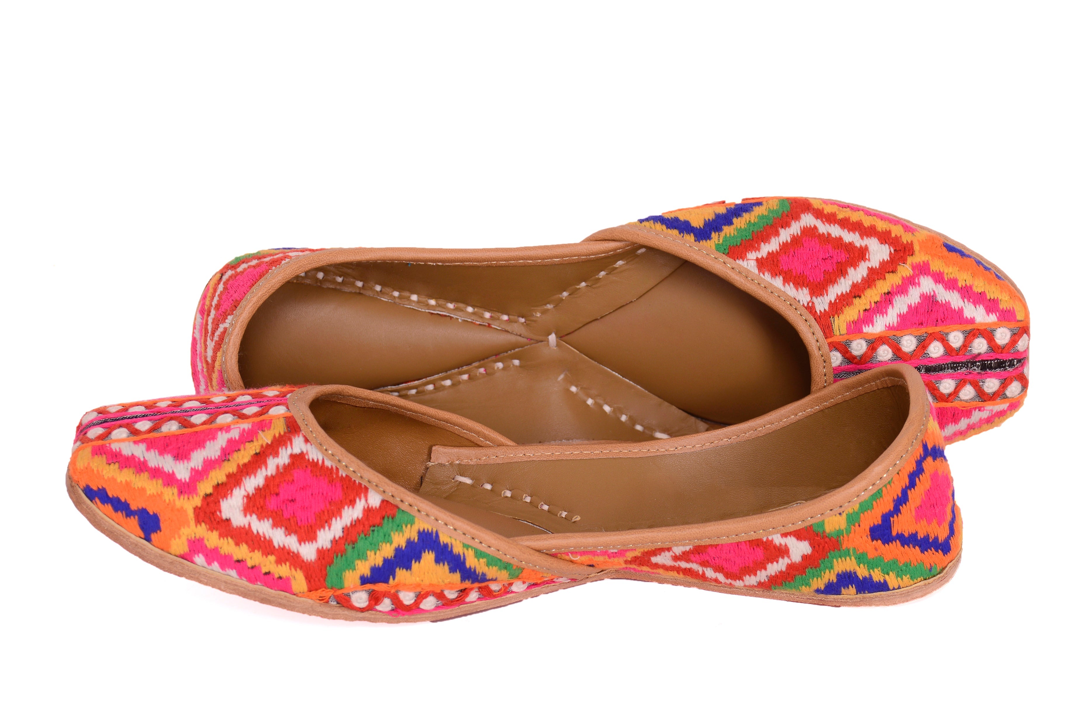 5 Elements by Radhika Gupta - Summer Blossom Jutti