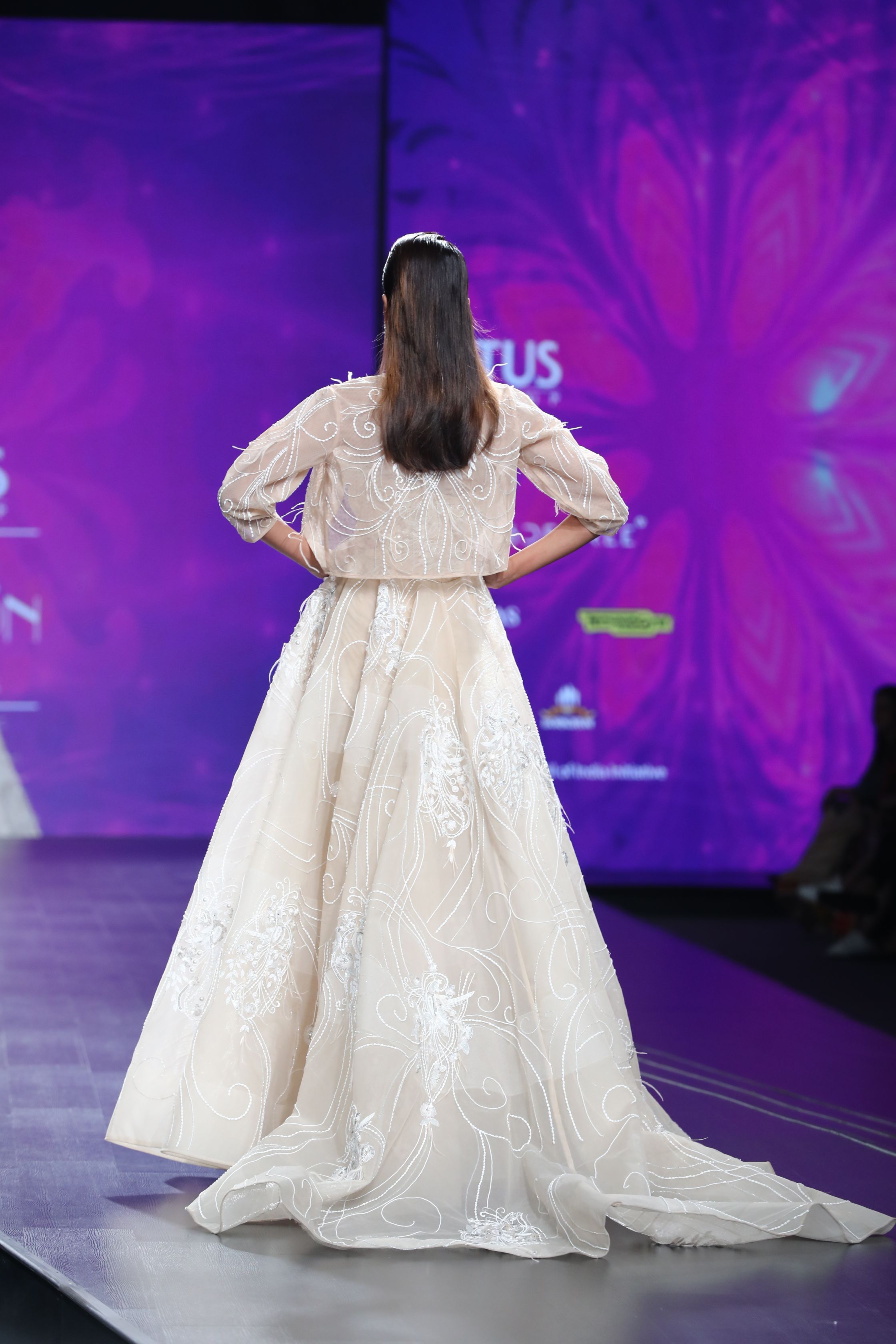 Amit GT - Beige ball gown with jacket