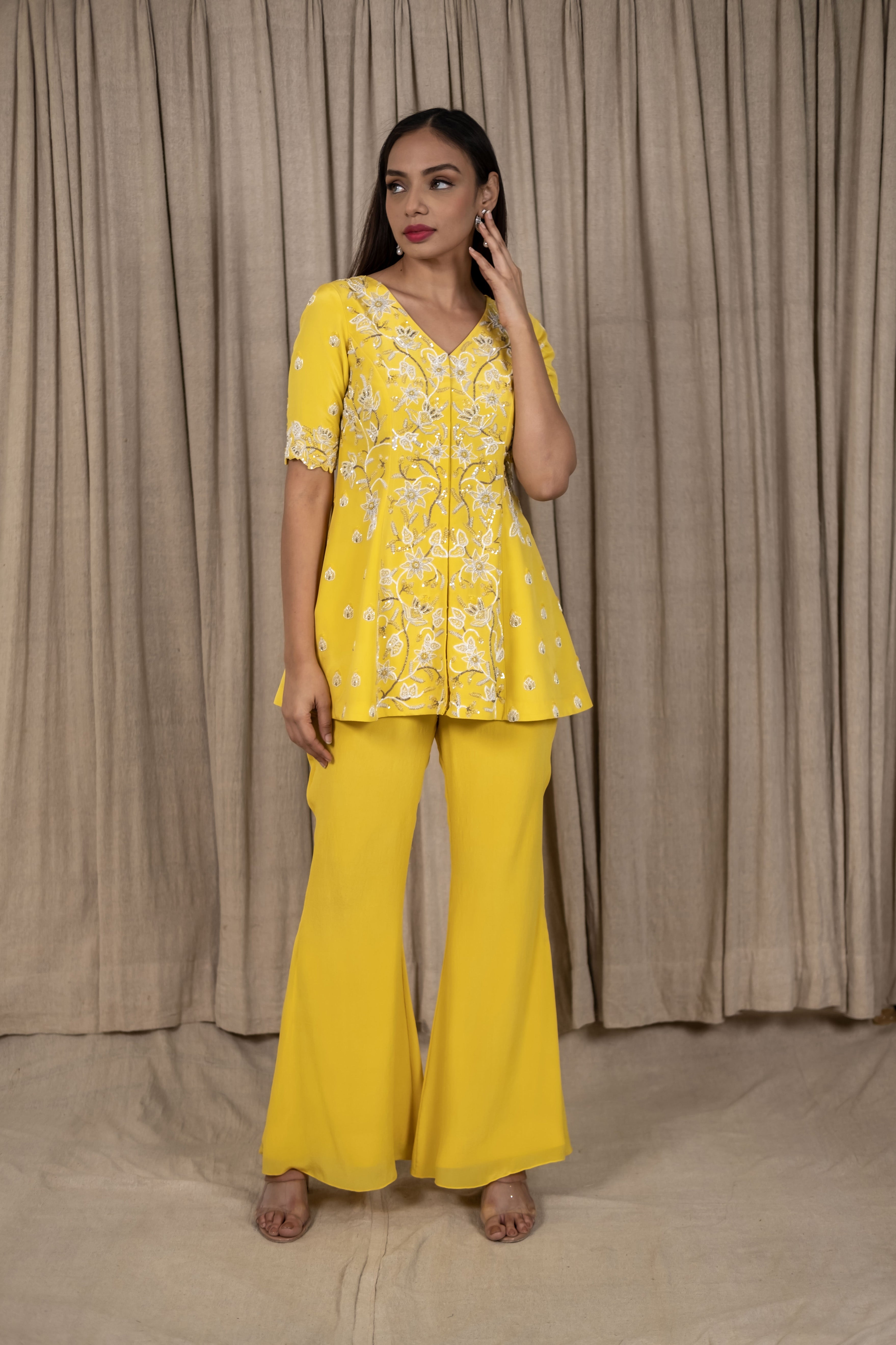 Varsana By Vandana Jaju & Aditi Jaju - Yellow Pure Crepe Silk Bell Bottom Pant Set