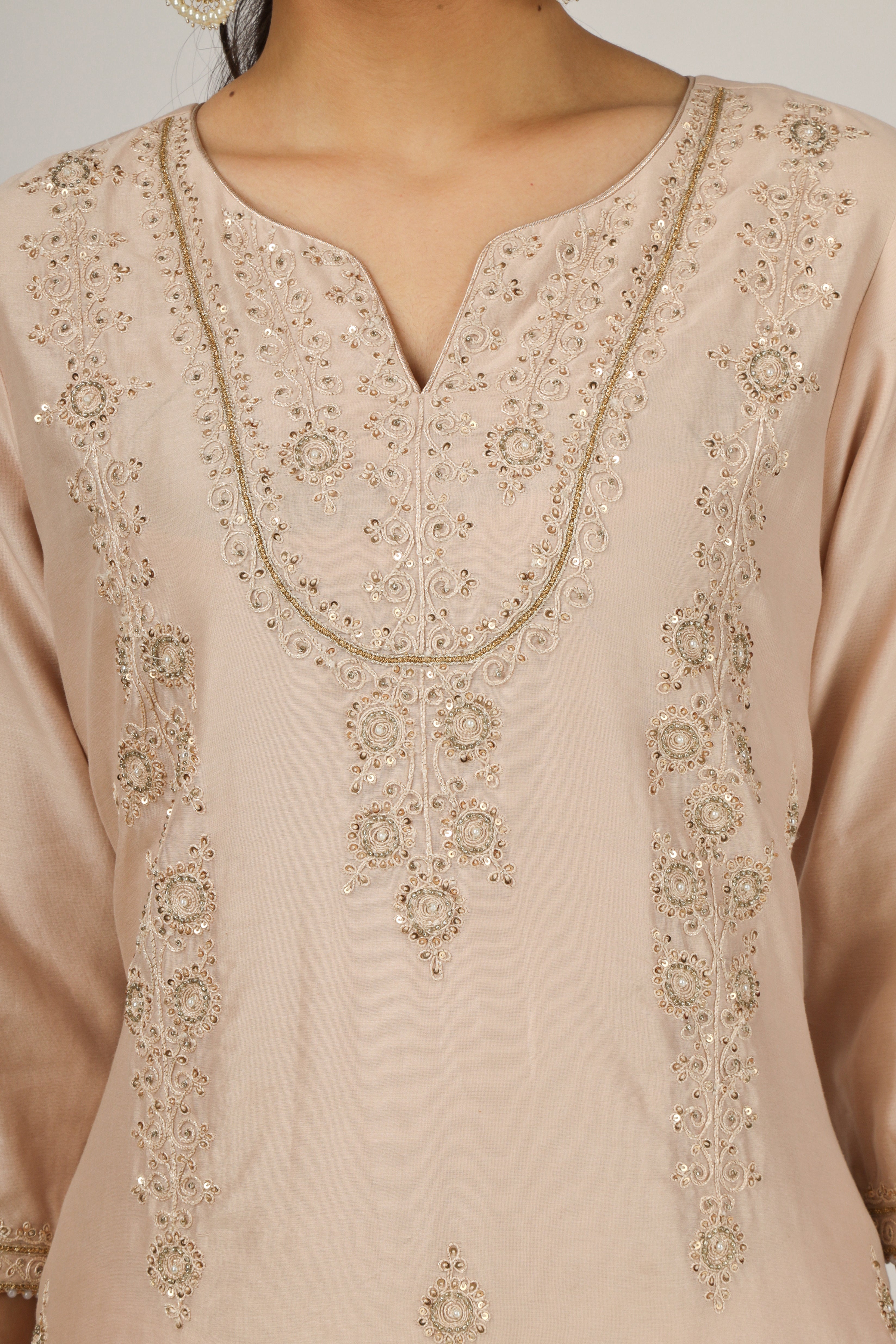 CY House Of Hiya Peach Embroidered Silk Chanderi Kurta Suit Set Closeup 1