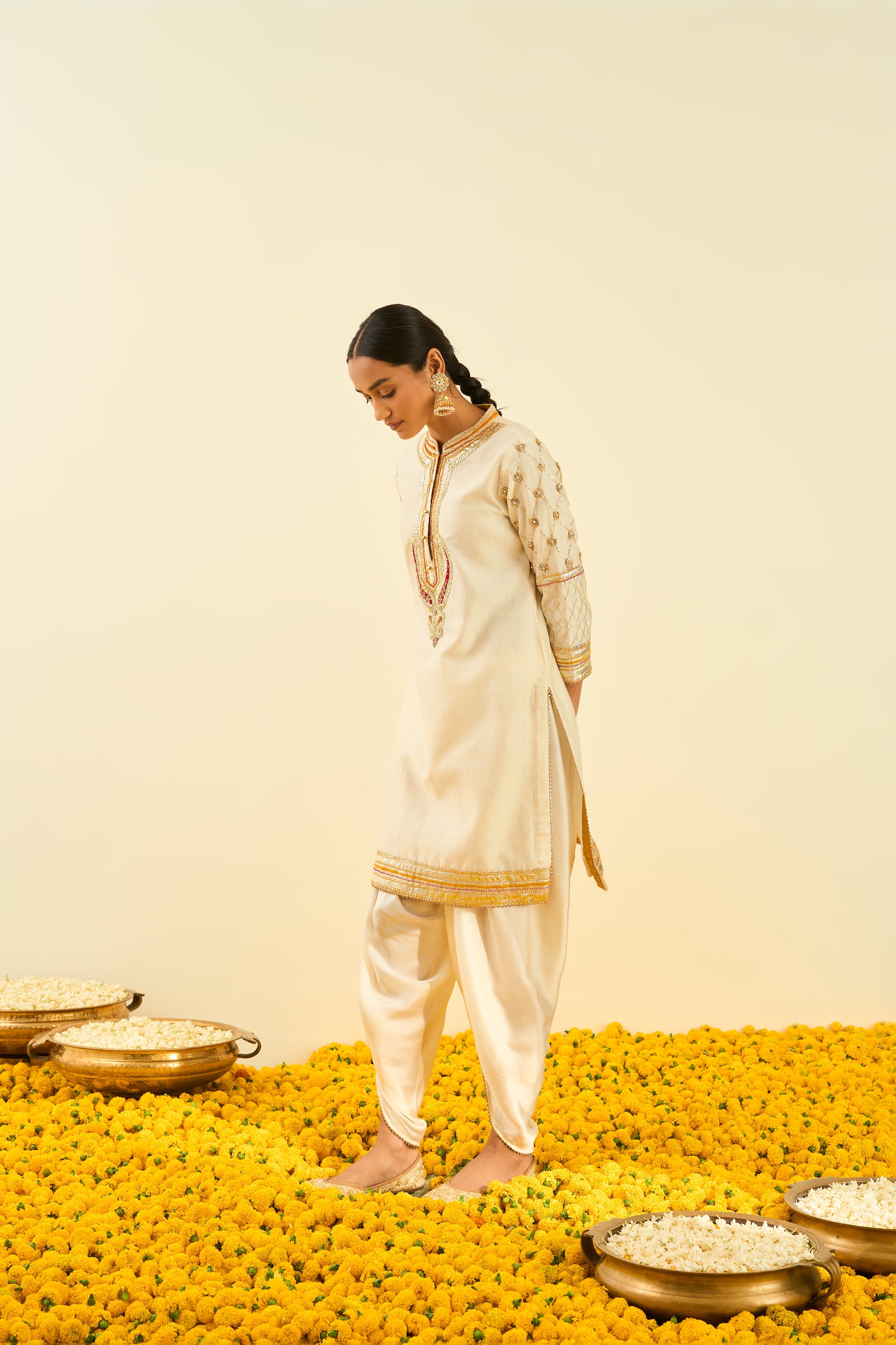 Sheetal Batra - Aminah - Daisy Ivory Embroidered Kurta Set