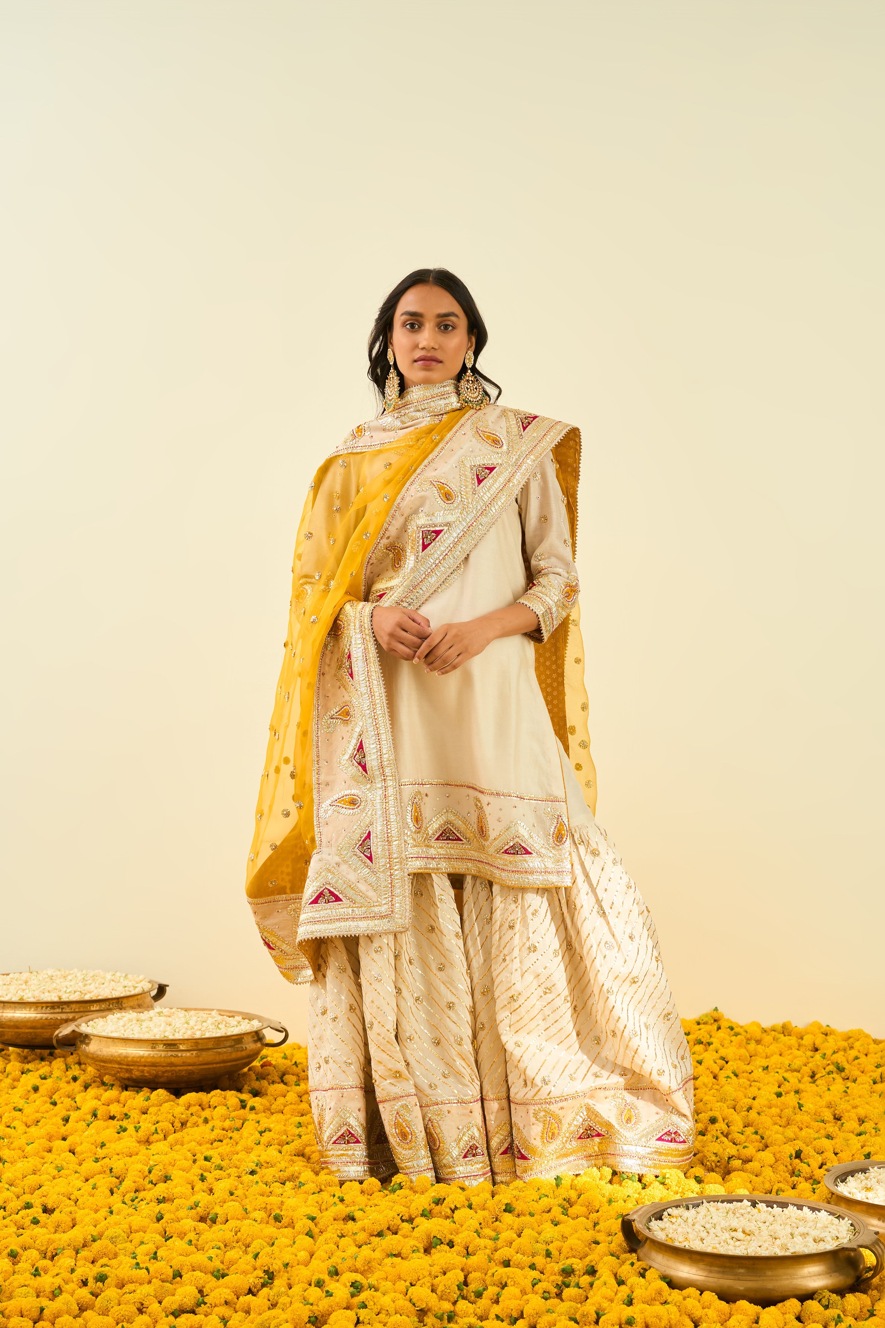 Sheetal Batra - Shafna - Daisy Ivory Embroidered Kurta Set